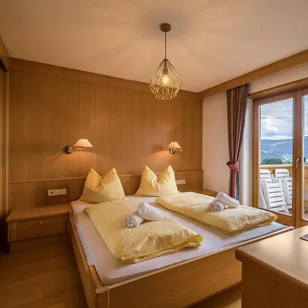 Ferienwohnung Moelten Apartment *